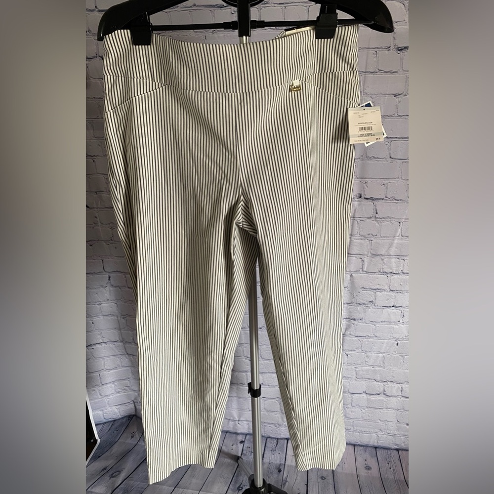 NWT Anne Klein White and Blue Striped Pants